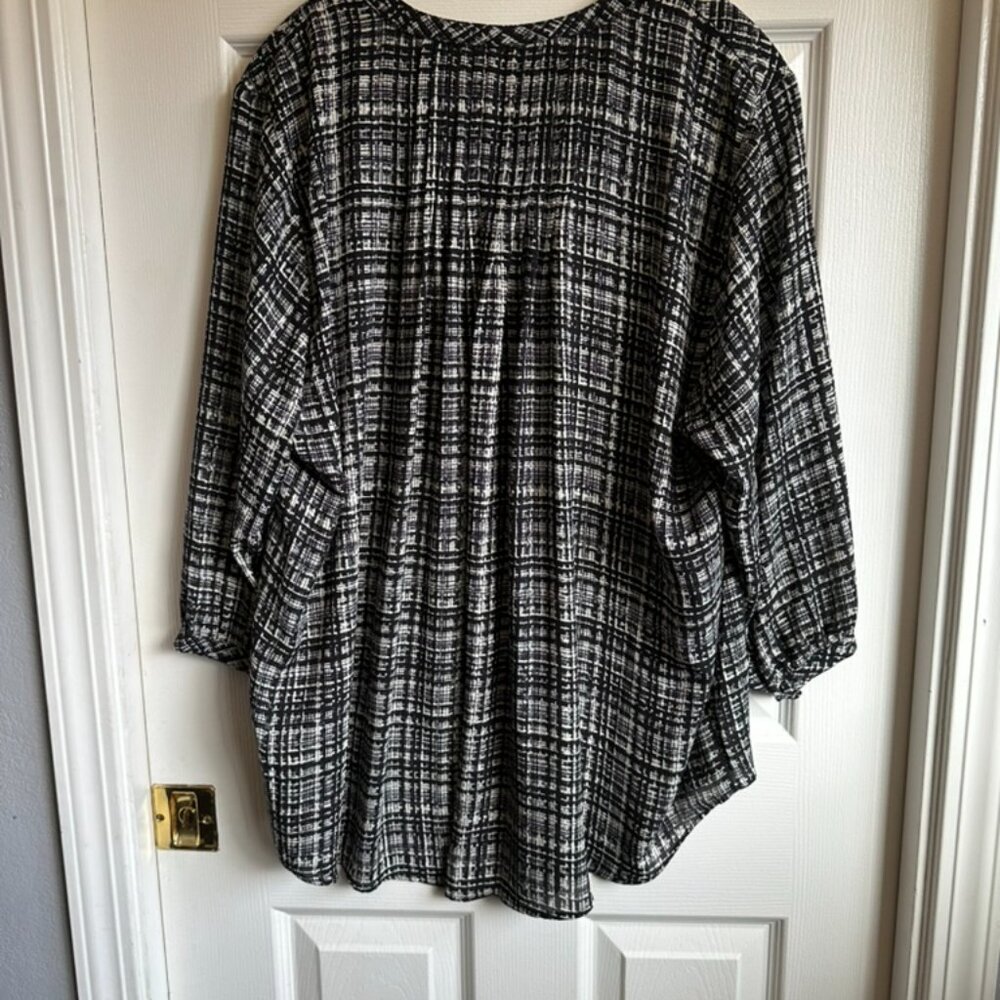 GUC Torrid Harper 3/4 Sleeve Tunic - Picture 6 of 6